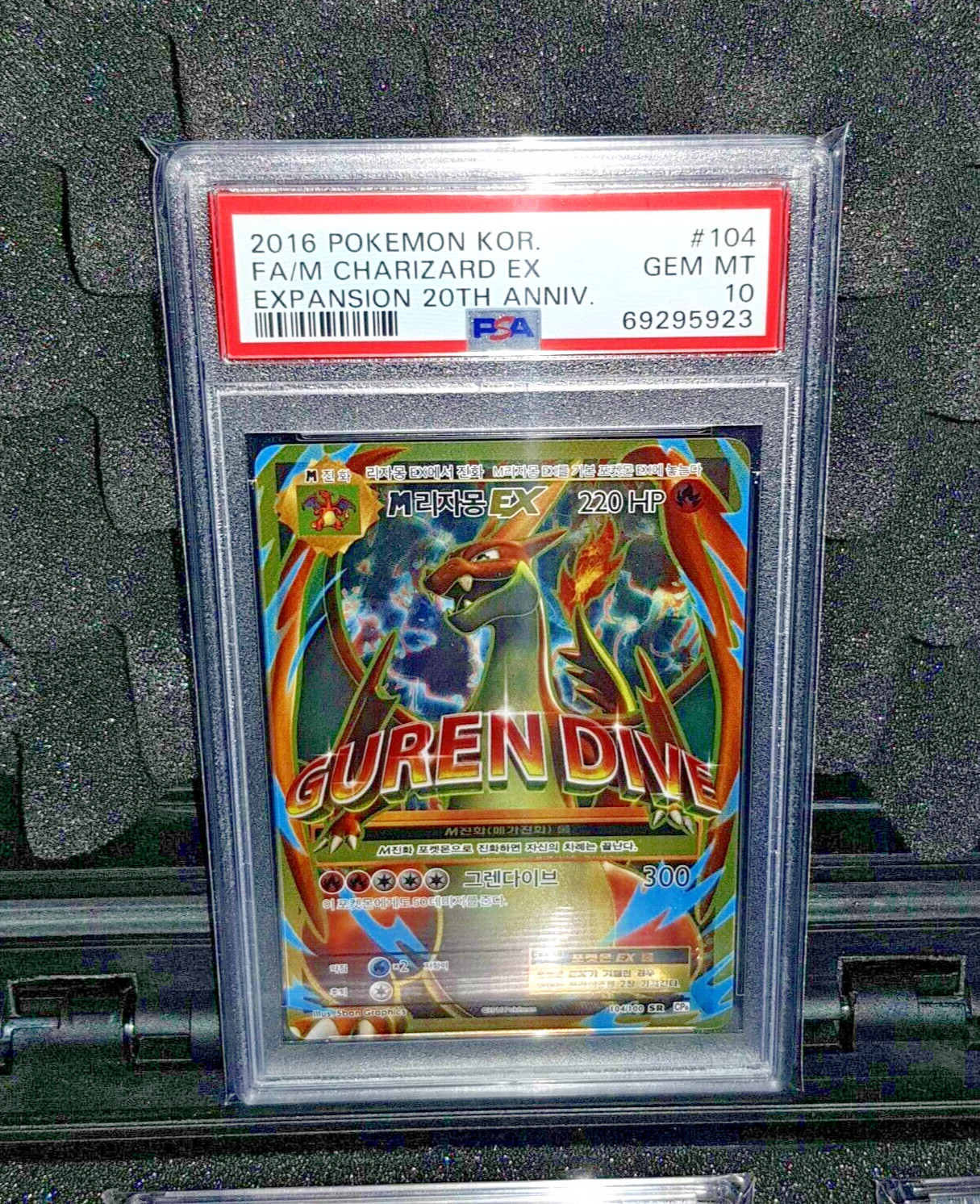 2016 Pokemon Korean Expansion 20th Anniversary Full Art/M Charizard EX 104