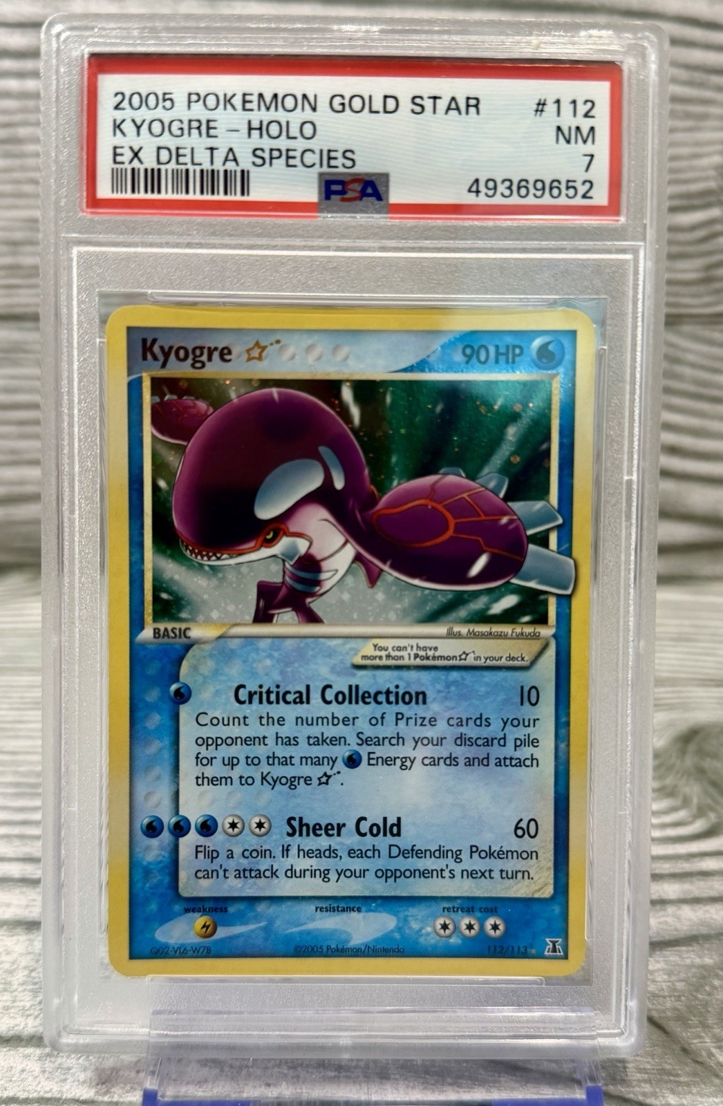 2005 Pokemon EX Delta Species Kyogre-Holo Gold Star 112