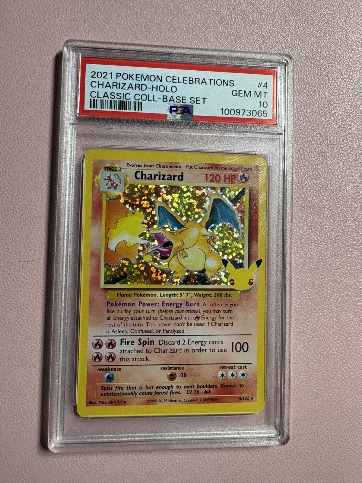 2021 Pokemon Celebrations Classic Collection Charizard-Holo 4