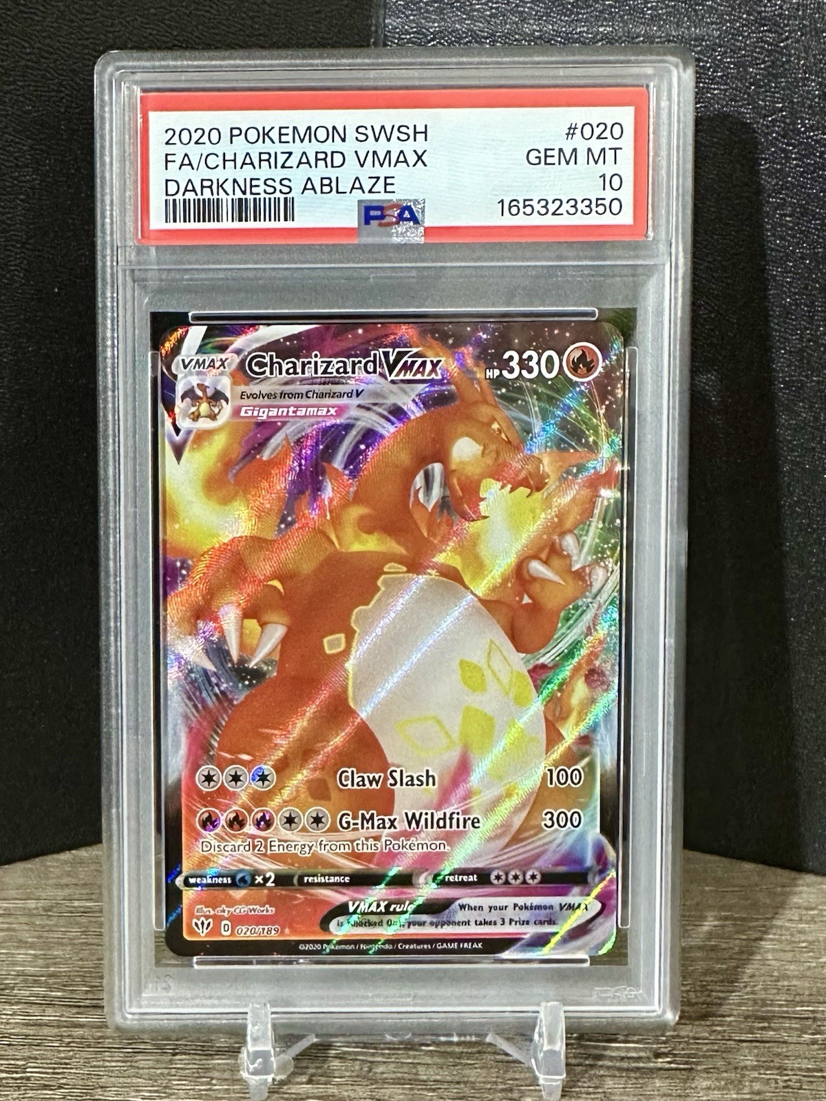 2020 Pokemon Sword & Shield Darkness Ablaze Full Art/Charizard Vmax 020