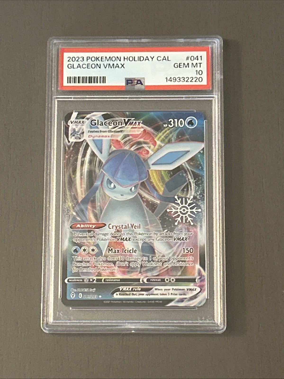 2023 Pokemon Holiday Calendar Glaceon Vmax 041