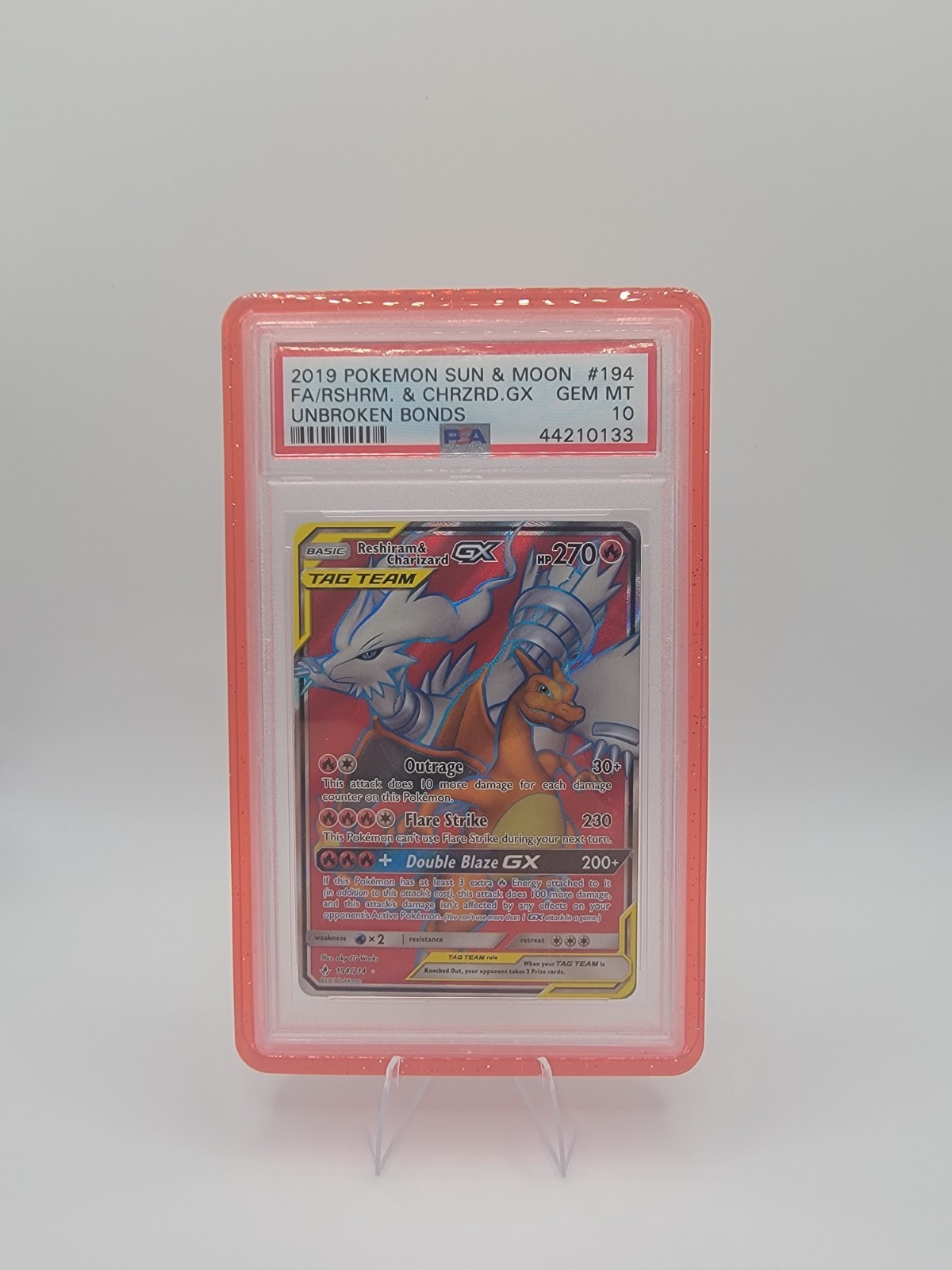 2019 Pokemon Sun & Moon Unbroken Bonds Full Art/Reshiram & Charizard GX 194