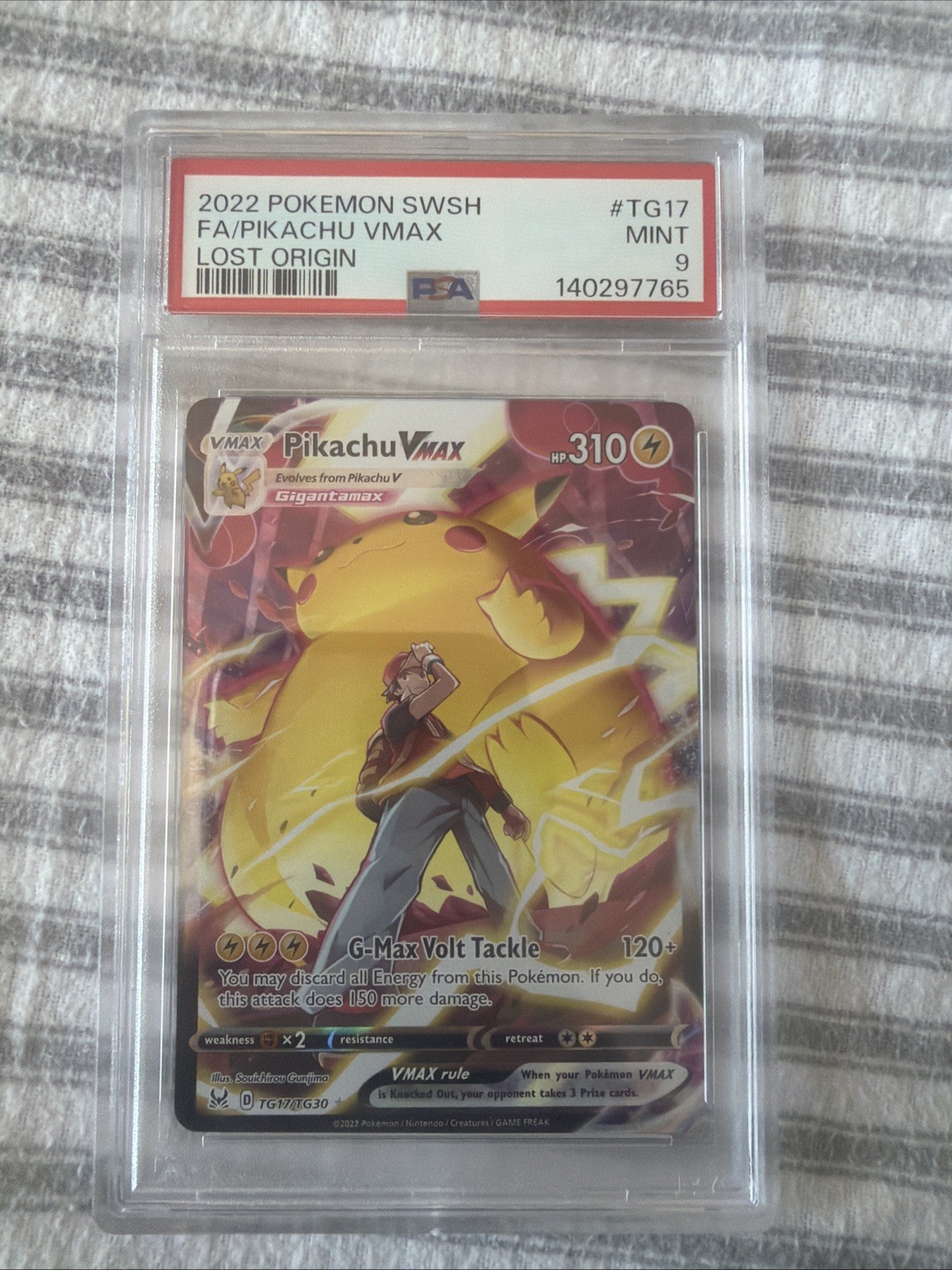 2022 Pokemon Sword & Shield Lost Origin Full Art/Pikachu Vmax TG17
