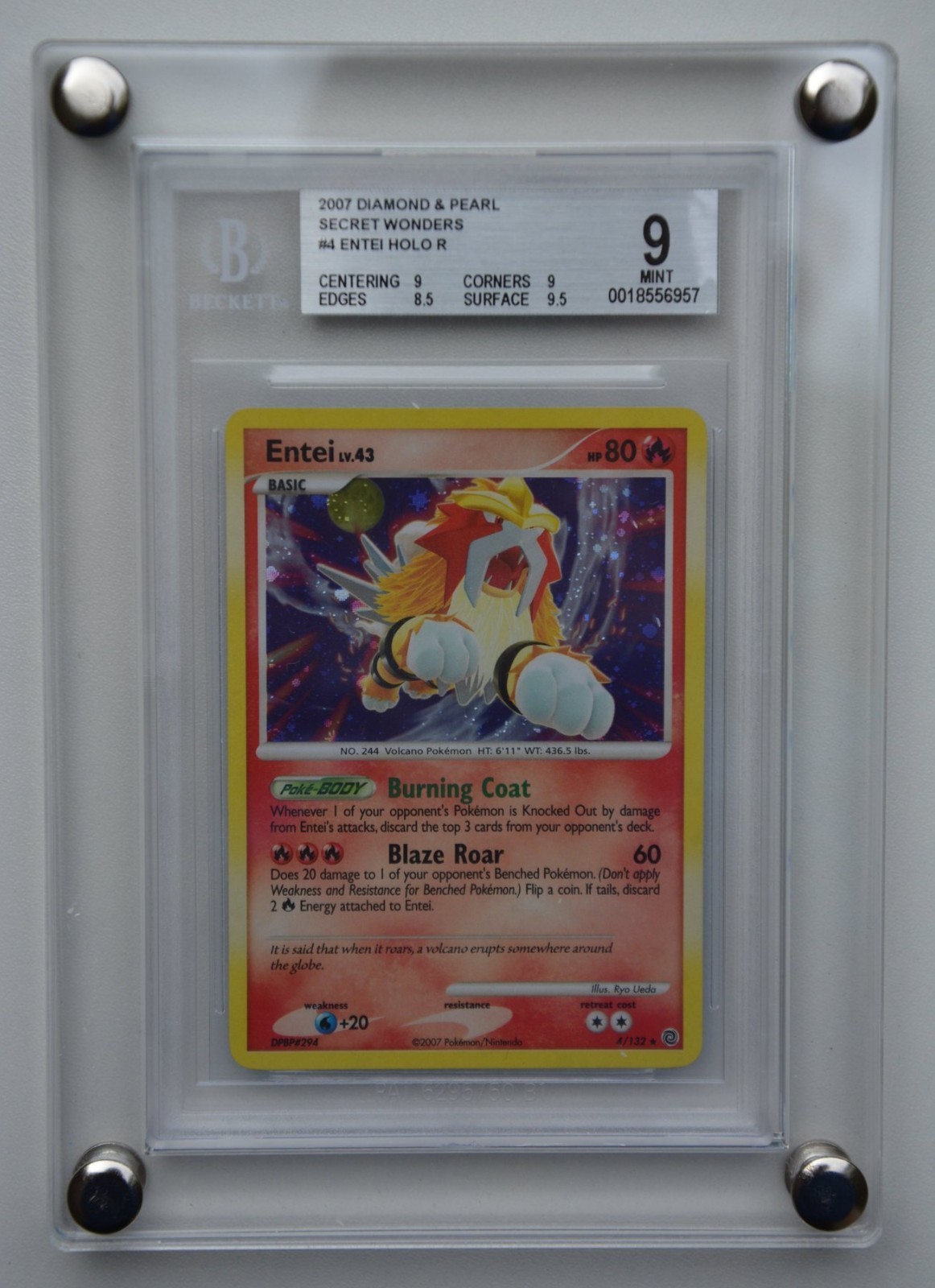 2007 Pokemon Diamond and Pearl Secret Wonders Entei HOLO R 4