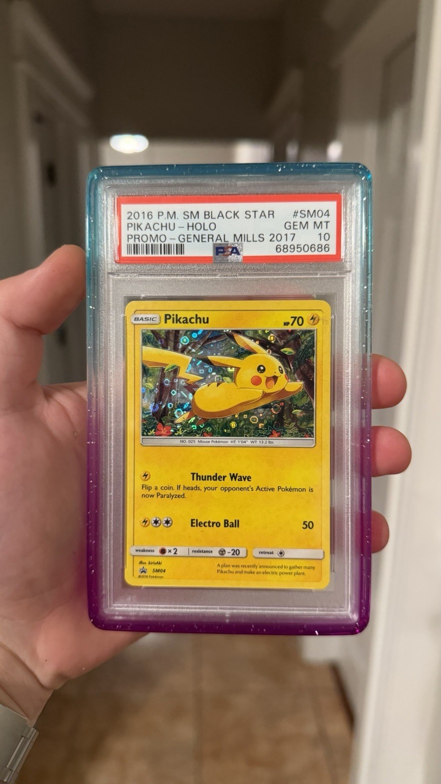 2016 Pokemon SM Black Star Promo Pikachu-Holo General Mills 2017 SM04