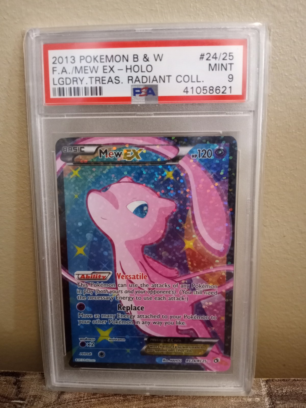 2013 Pokemon Black & White Legendary Treasures Radiant Collection Full Art/Mew EX RC24
