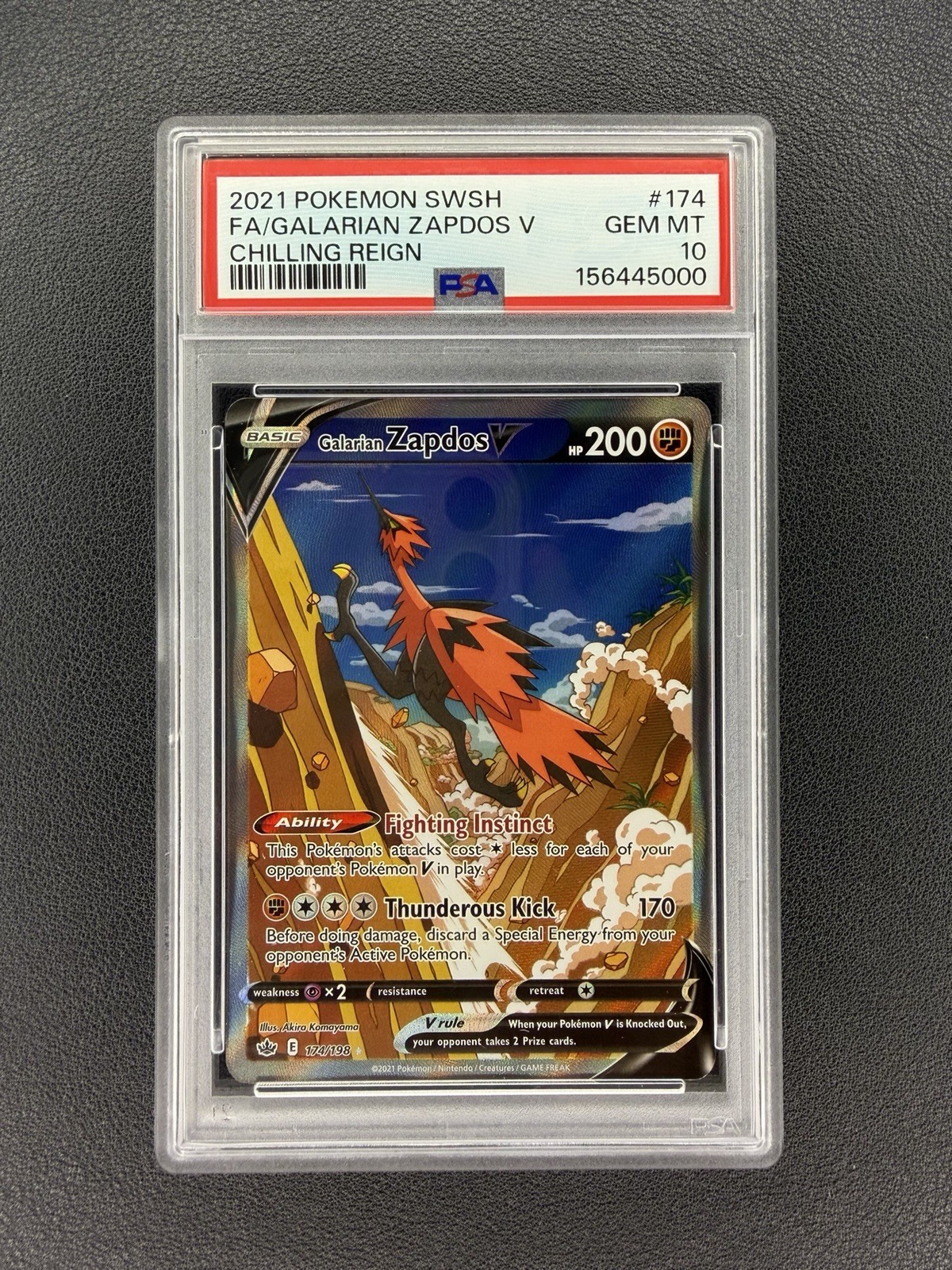 2021 Pokemon Sword & Shield Chilling Reign Full Art/Galarian Zapdos V 174