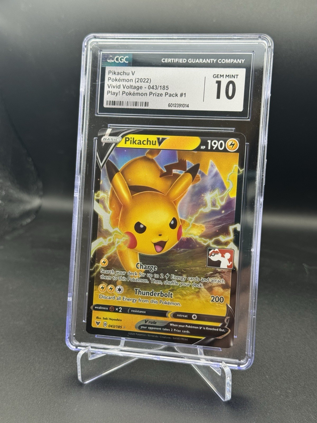 2022 Vivid Voltage - English Pikachu V Play! Pokémon Prize Pack #1 Holo 043/185