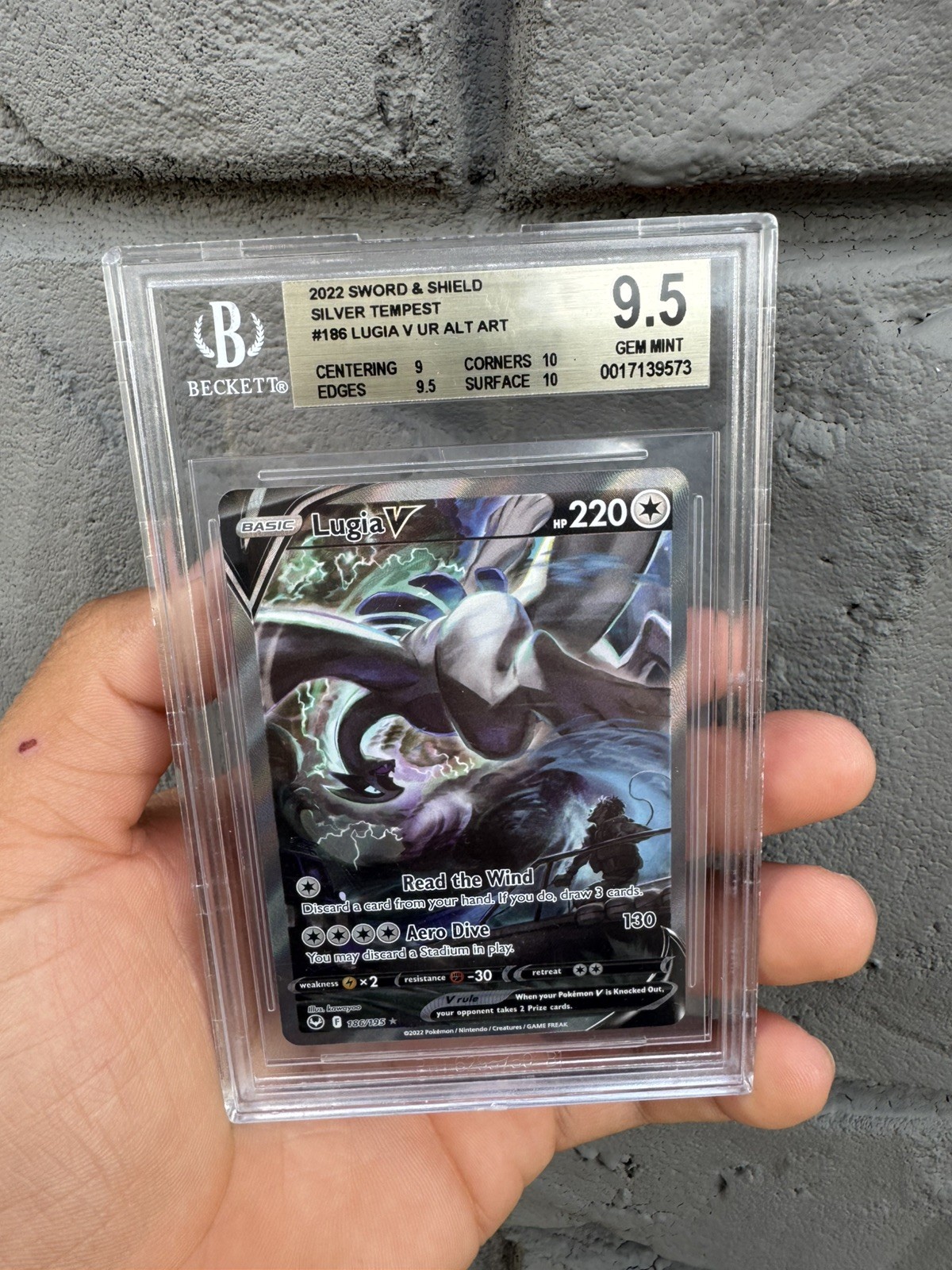 2022 Pokemon TCG Sword & Shield Silver Tempest Lugia V ALT ART UR 186