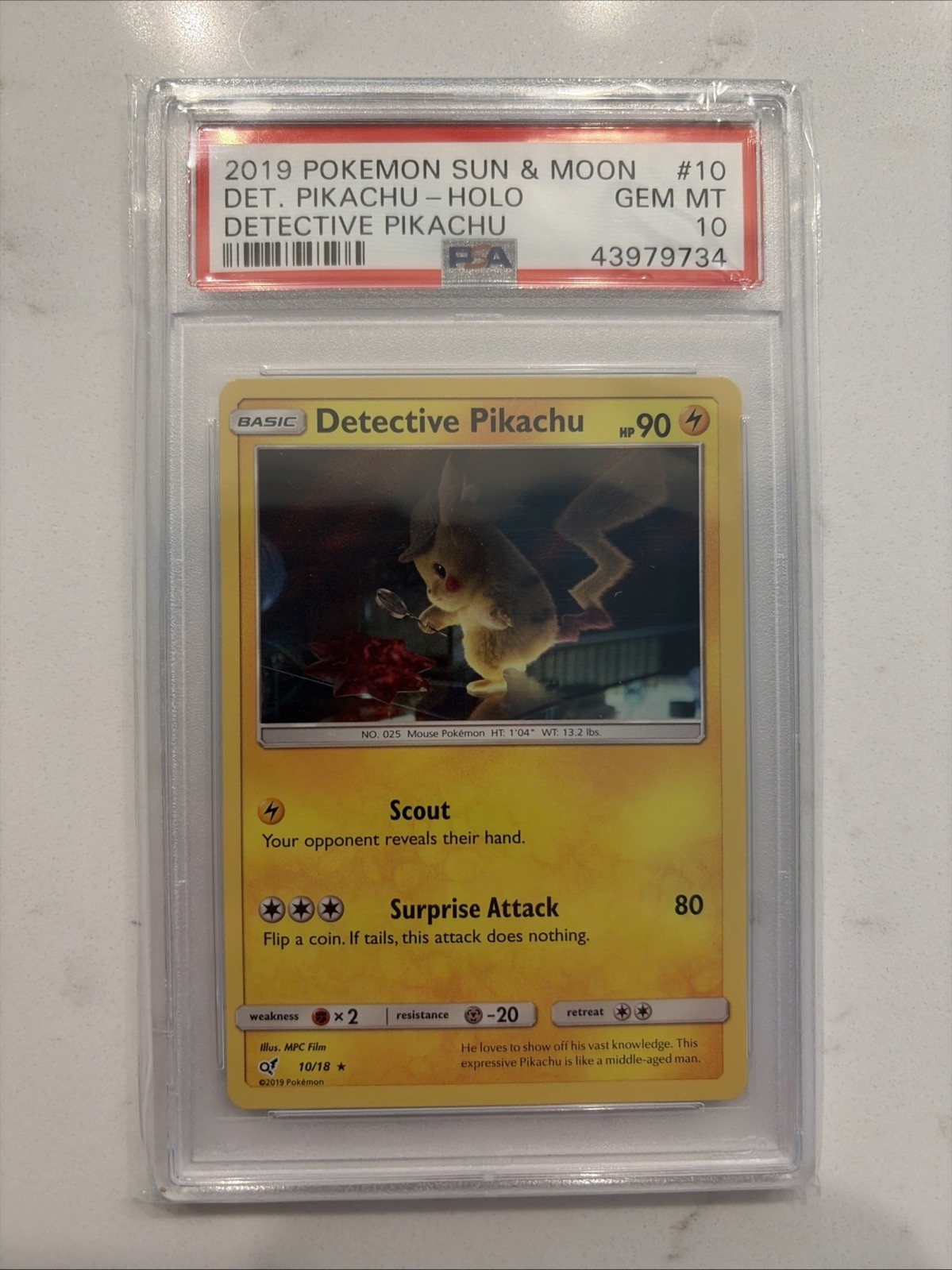 2019 Pokemon Sun & Moon Detective Pikachu Detective Pikachu-Holo 10