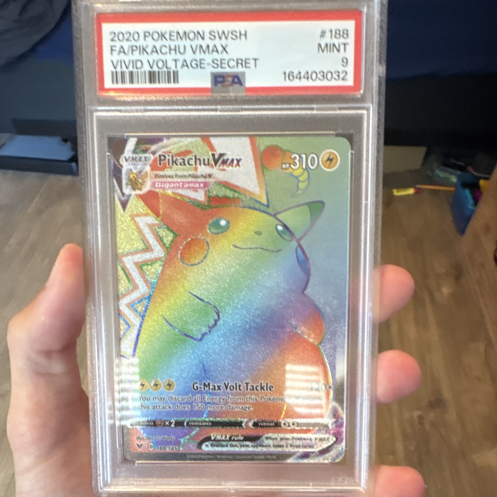 2020 Pokemon Sword & Shield Vivid Voltage Full Art/Pikachu Vmax Secret 188