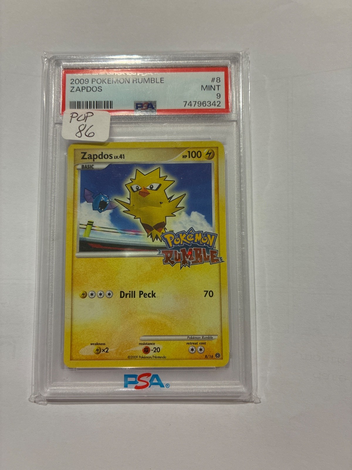 2009 Pokemon Rumble Zapdos 8