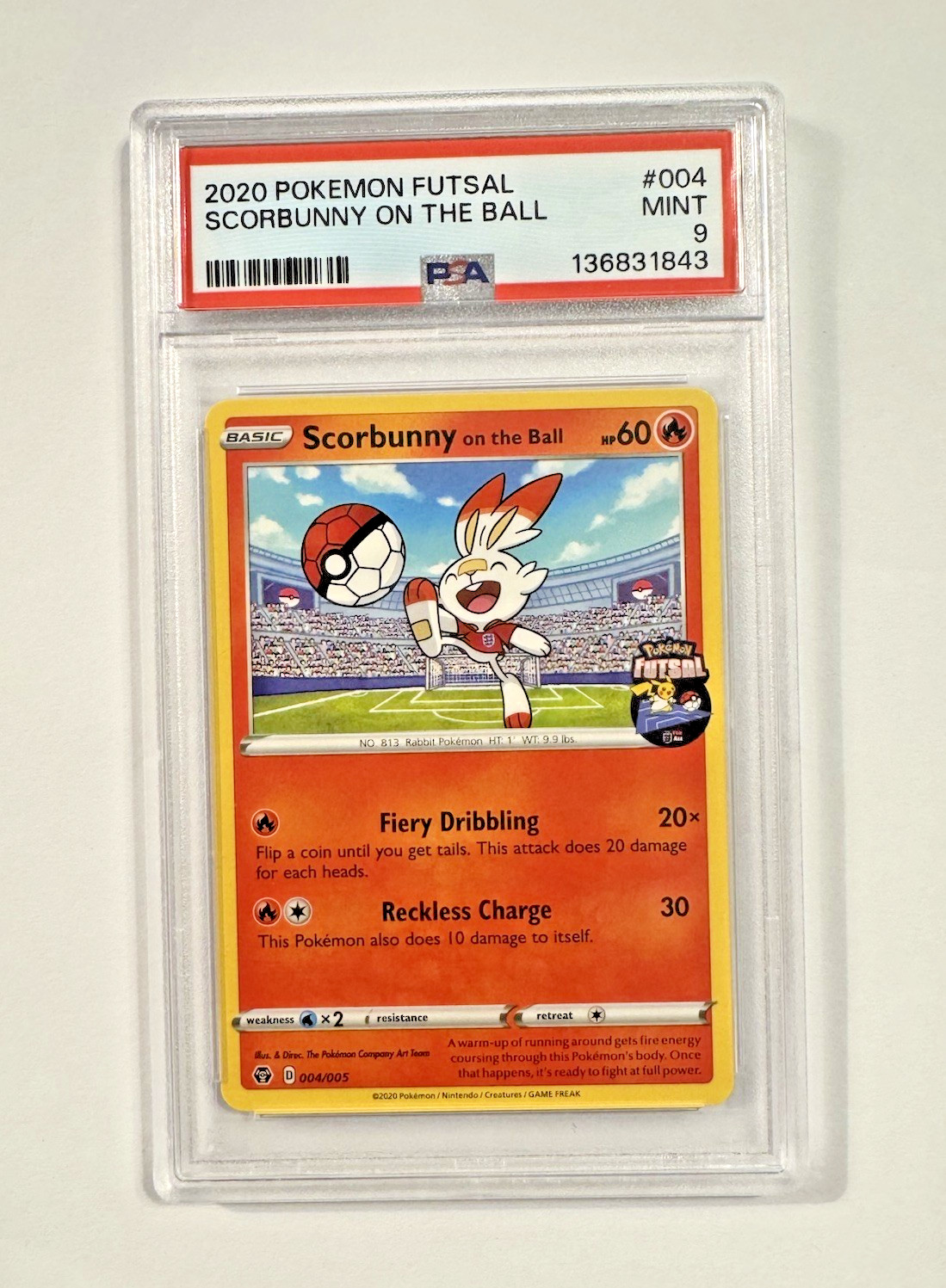 2020 Pokemon Futsal Scorbunny on the Ball 004